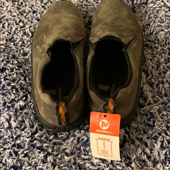 Merrells - Picture 4 of 6